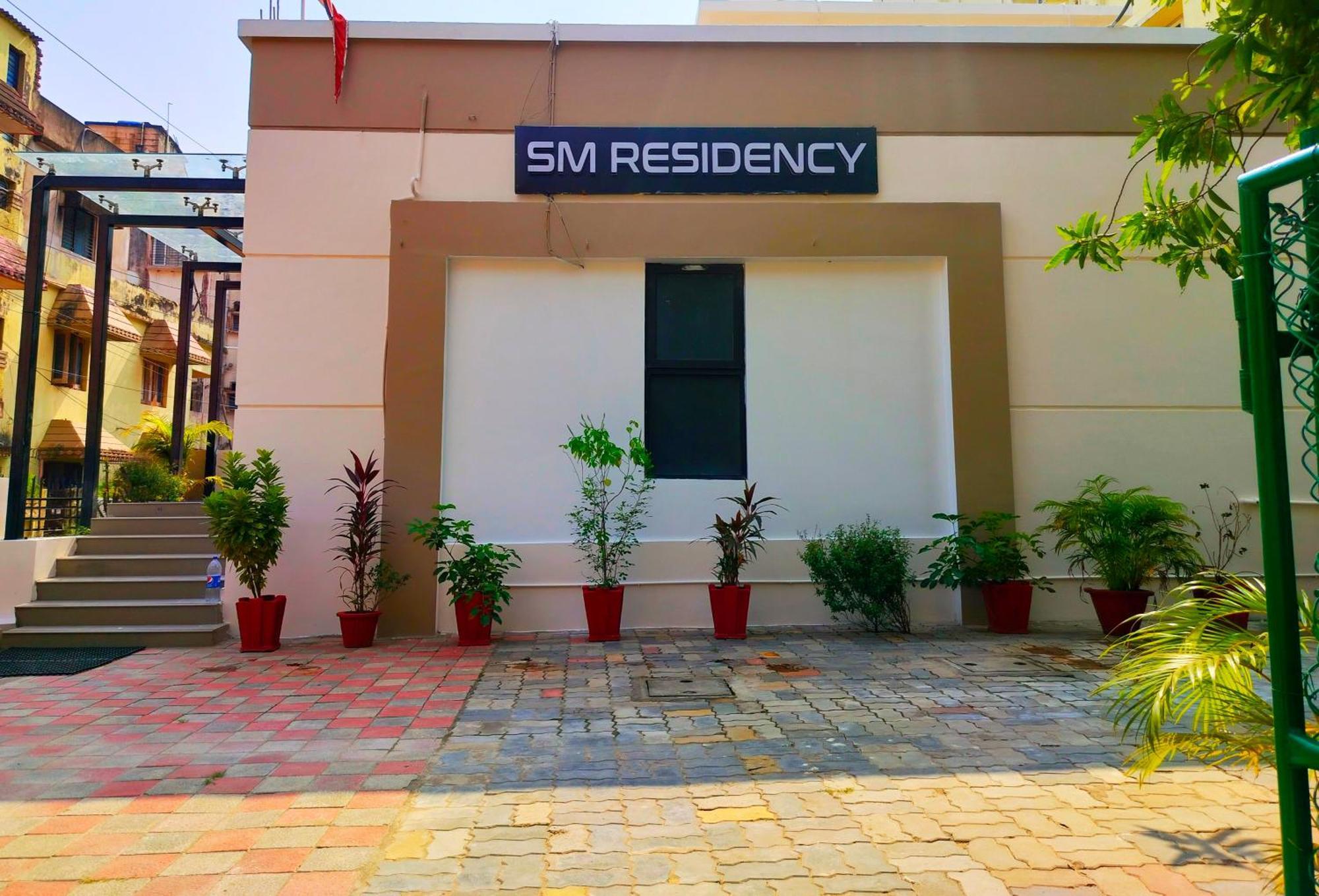 Hotel Sm Residency Bhubaneswar Exterior foto